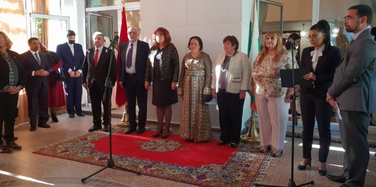 Посланиците в клуб „Приятели на чудесата“ 